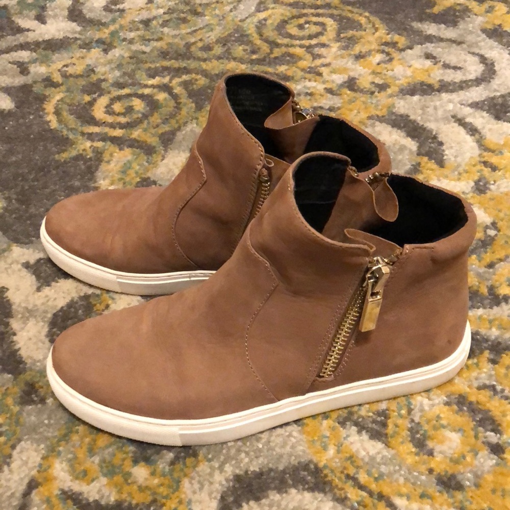 Kenneth Cole Kiera Sneakers